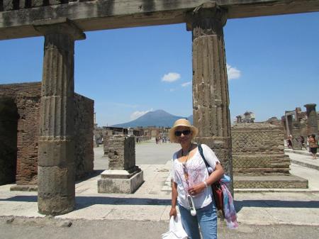 Sorrento and Pompeii day tour-3