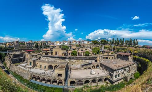 Herculaneum, Pompeii & Vesuvius-4